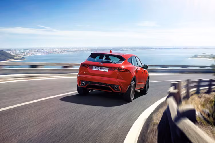 Điều đặc biệt là có không dưới 38 biến thể tùy chọn sẽ được nhà sản xuất đưa ra, với mức giá từ dưới 50.000 USD tới 84.370 USD.