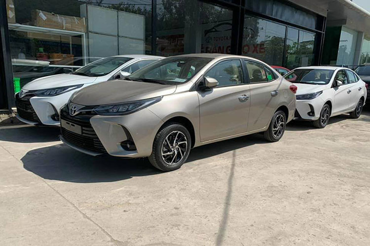 Nhờ loạt ưu đãi hấp dẫn, Toyota Vios đang có sức cạnh tranh mạnh mẽ so với các đối thủ trong phân khúc như Hyundai Accent, Honda City hay Mazda 2.