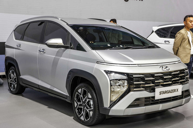 Sự góp mặt của Stargazer X được kỳ vọng sẽ giúp cải thiện doanh số của dòng Hyundai Stargazer tại Việt Nam. Trong năm 2023, mẫu xe Hàn Quốc này đã đạt doanh số cộng dồn 3.857 xe. Sang tháng 1/2024, Hyundai Stargazer chỉ bán được 75 xe, giảm đến 67% so với tháng 12/2023.