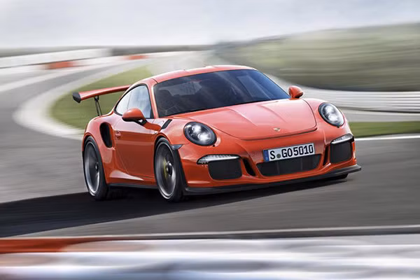 Porsche 911 GT3 the he tiep theo se co tuy chon so san-Hinh-2