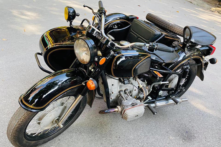 Có thể nói đây là một chiếc xe khá hiếm và chủ xe cũng rất tâm huyết với nó. Giờ đây khi phải chia tay thì cũng là một điều đầy luyến tiếc. Theo tìm hiểu thì giá xe Ural Sidecar 750 này đang được rao bán ở khoảng 425 triệu đồng cho và có thể sang tên toàn quốc.