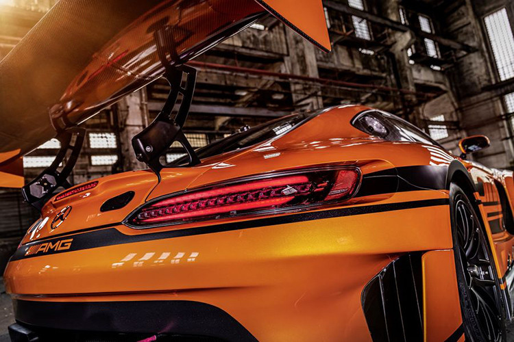 Những điểm mới hứa hẹn tiết kiệm tiền cho các đội vì theo cách thủ công, nhiều khi họ sẽ vô tình thay thế các bộ phận vẫn còn khả năng sử dụng. 