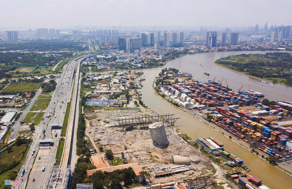 Sau khi hoàn thành di dời, khu đất sẽ trở thành dự án Khu phức hợp VICEM Hà Tiên. Việc chuyển đổi công năng này phù hợp với các đồ án quy hoạch đã được phê duyệt như: Đồ án điều chỉnh quy hoạch chung xây dựng TP.HCM đến năm 2025, đồ án thiết kế đô thị trục Xa lộ Hà Nội tỷ lệ 1/2000 được UBND TP.HCM phê duyệt năm 2014. 