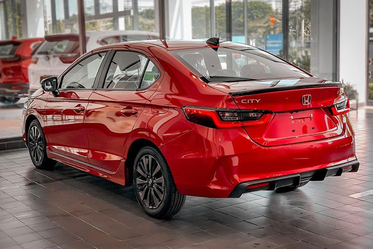 Honda City 2023 giam 25 trieu tai Viet Nam, canh tranh Toyota Vios-Hinh-3