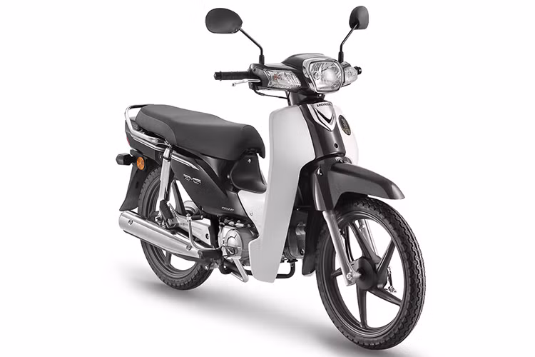 Trên bản đặc biệt của Honda EX5 Fi mới sẽ có dòng chữ trên bản màu bạc thể hiện đây là phiên bản giới hạn kết hợp với phiên bản kỷ niệm 30 năm xuất hiện của EX5 Fi ở Malaysia chứ không phải phiên bản thông thường.