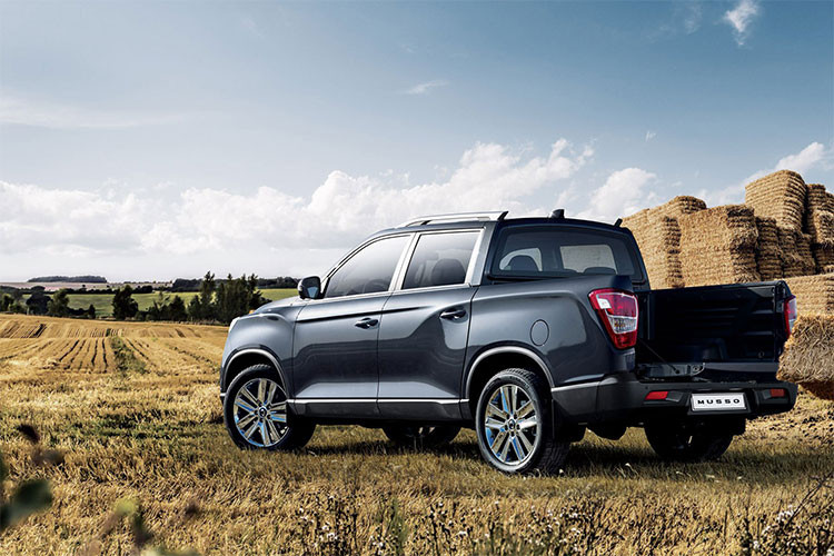 Với bộ khung "body on frame" đặc trưng, Musso cũng đã được Pininfarina điều chỉnh cẩn thận để đảm bảo độ ồn, độ rung và độ cứng (NVH) đạt mức êm ái tuyệt vời. Lớp lót bánh xe bằng sợi polyester giúp giảm tiếng ồn trên đường, khoang động cơ bao bọc tốt hơn để cải thiện khả năng cách âm, chống bám bụi và chống thấm. Tiếng ồn từ gió giảm đáng kể nhờ hệ thống khóa cửa 4 lớp và thiết kế khí động học.