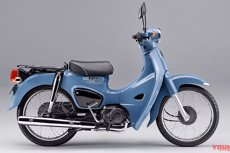 Chiếc xe mới này sẽ có 2 bộ màu khá duyên dáng với "Bonnie Blue" và "Harvest Beige" là xanh dương cùng màu be. Điểm đặc biệt nhất ở mẫu xe mới này là 2 cánh gió chắn bùn của chiếc Cub được sơn đồng màu với toàn bộ thân xe, khác biệt với các mẫu xe còn lại.