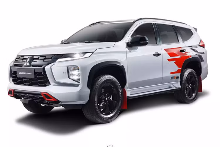 Một ví dụ điển hình là mẫu xe SUV Mitsubishi Montero Sport Black Series Ralliart 2025, phiên bản đặc biệt vừa ra mắt tại Philippines. Mặc dù chiếc xe gây ấn tượng về ngoại hình thể thao nhưng lại không có bất kỳ cải tiến nào về hiệu suất hay khả năng vận hành, điều này khiến nhiều người cảm thấy thất vọng.