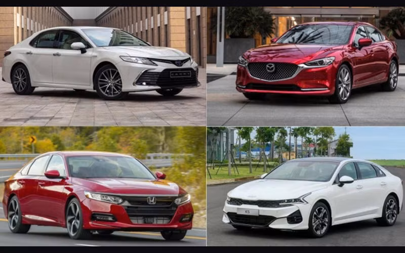 Ảnh hưởng của tháng 7 Âm lịch và tác động từ tâm lý chờ giảm lệ thuế trước bạ của người tiêu dùng được thể hiện rõ ở nhiều phân khúc ôtô trong tháng 8/2024 vừa qua, đặc biệt là sedan hạng D tại Việt Nam. Trong tháng 8/2024, không có mẫu sedan hạng D nào đạt doanh số 100 xe, kể cả "ông hoàng phân khúc" Toyota Camry.