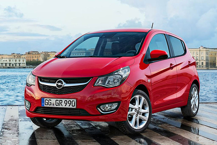 Tờ Autocar của Anh cho biết, VinFast đã mua giấy phép sản xuất dòng xe cỡ nhỏ Vauxhall Viva (tại Anh) hay có tên gọi khác Opel Karl (tại một số nước châu Âu). Dòng xe đô thị hạng A được thiết kế lại đôi chút và bán tại Việt Nam từ mùa thu năm 2019.