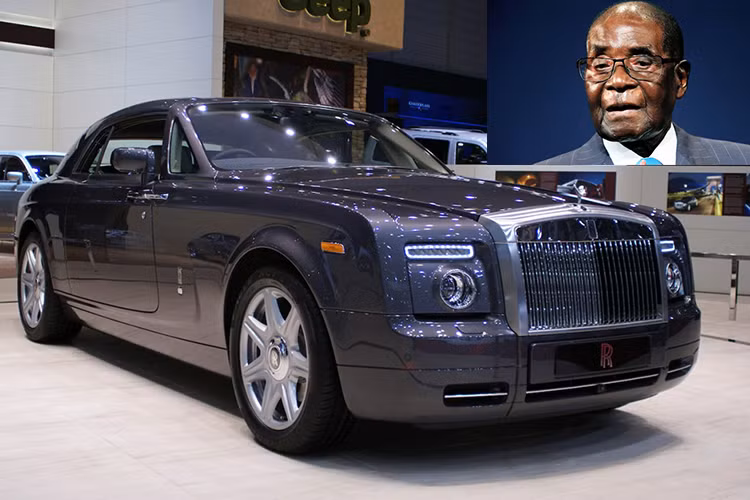 Thuộc sở hữu của một trong hai người con trai cựu tổng thống Robert Mugabe, chiếc xe này đã được mua ở Nam Phi, sau đó vận chuyển đến Zimbabwe trên chuyến bay chở hàng KLM. Xe được trang bị hàng loạt các tính năng cao cấp cùng nội thất sang trọng. Rolls-Royce Phantom Coupe có giá khoảng 500.000 USD.