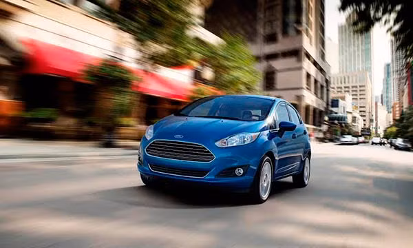 Ford Viet Nam lap ky luc ban xe tai Dong Nam A