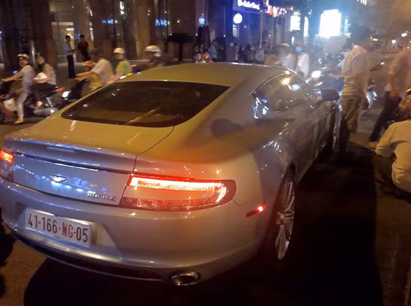 Sieu xe sang Aston Martin Rapide 