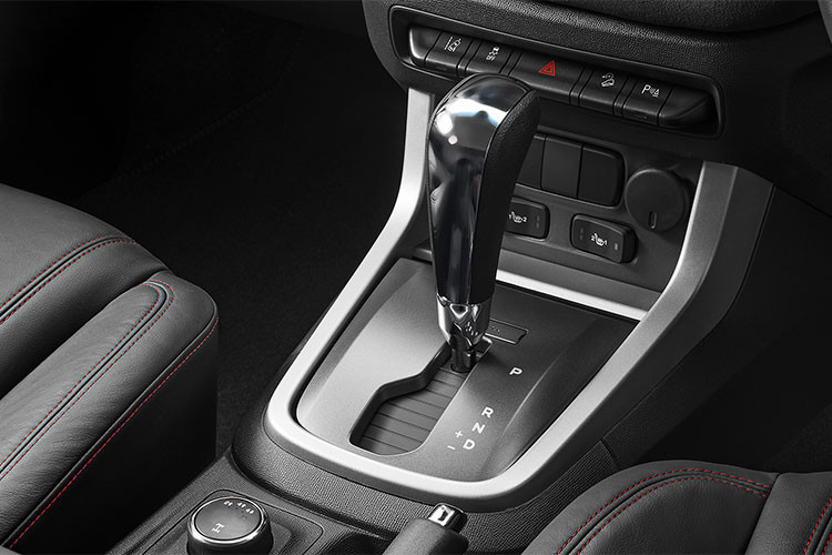 Đại diện công ty HSV tại Úc, ông HSV Tim Jackson cho biết: “Chúng tôi đã thực hiện một mẫu xe bán tải Colorado SportsCat, với những trang thiết bị được chia sẽ từ Ranger Raptor hoặc ZR2. Do các thông số khá khác biệt nên chúng tôi sẽ thành công hoặc thất bại.”