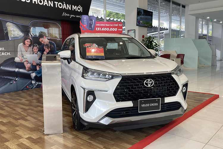 Mitsubishi Xpander van la 