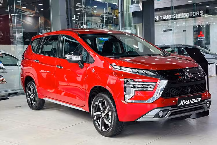 Mitsubishi Xpander van la 