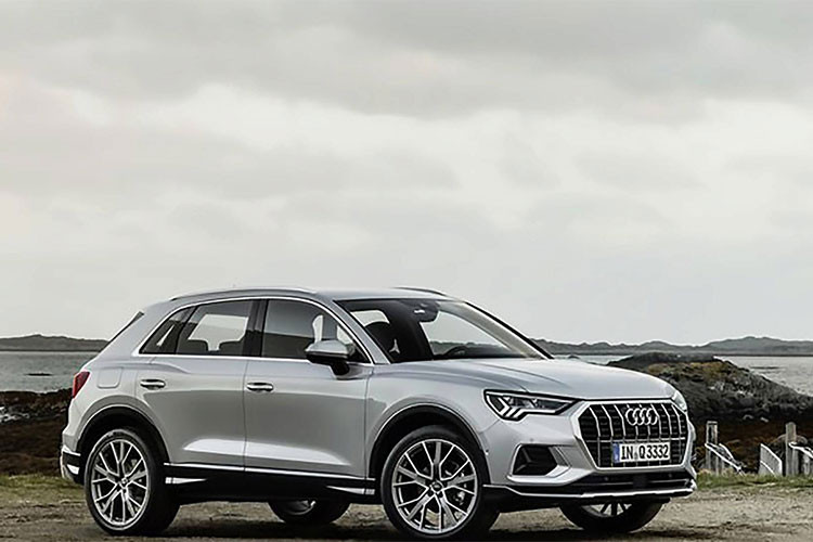 Hiện chưa tiết lộ động cơ xe nhưng dự đoán nó sẽ có 1 tùy chọn động cơ 2.0 TFSI 190 mã lực. Xe được trang bị hộp số tự động S Tronic 7 cấp và hệ dẫn động bốn bánh Quattro. Đi cùng là 6 chế độ chế độ lái, gồm Auto (Tự động), Comfort (Thoải mái), Dynamic (Năng động), Off-road, Efficiency (Hiệu quả) và Individual (Tuỳ chỉnh cá nhân).