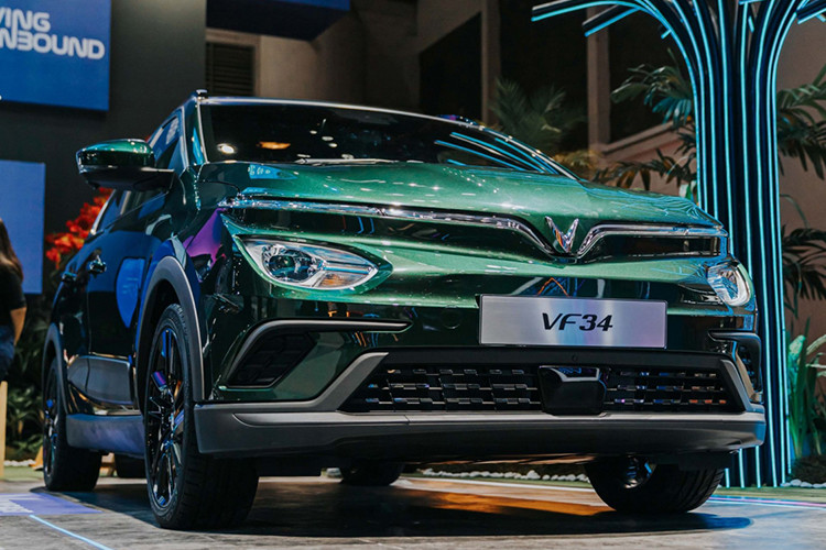 VinFast VF e34 mo ban tai Indonesia chi tu 492 trieu dong-Hinh-3