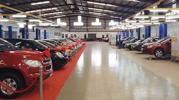 Chevrolet Viet Nam giam gia hang loat xe mong thoat "e"-Hinh-3