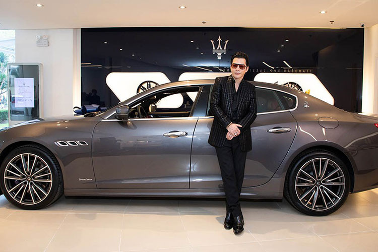 Sau Tết Nguyên đán, nam diễn viên kiêm doanh nhân Trần Bảo Sơn đã chia sẻ thông tin với cư dân mạng về việc mình mới mua chiếc xe sang cao cấp Maserati Quattroporte hạng sang chính hãng đang bán ra tại Việt Nam.