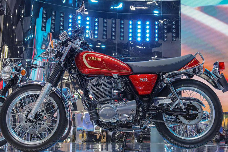 Đi kèm với sức hấp dẫn của động cơ một xi-lanh, làm mát bằng không khí vẫn còn được sử dụng cho đến ngày nay. Phiên bản SR400 Final Edition đi kèm với cùng một động cơ cơ bản như bản Tiêu chuẩn. Đó là loại động cơ xi-lanh đơn, 4 thì, 399 cc phu xăng điện tử,