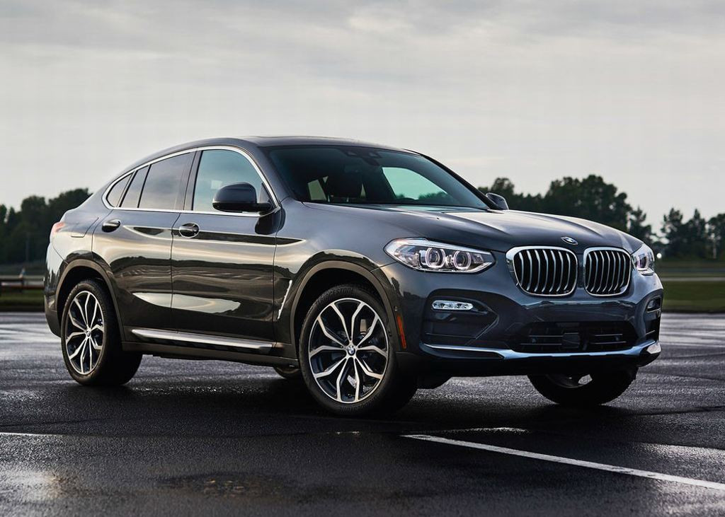 Hãng xe Đức - BMW vừa chính thức ra mắt mẫu xe BMW X4 phiên bản 2019 với thiết kế và công nghệ hoàn toàn mới. Mẫu xe này sẽ cạnh tranh trực tiếp với đối thủ đồng hương là GLC Coupe đến từ Mercedes-Benz.