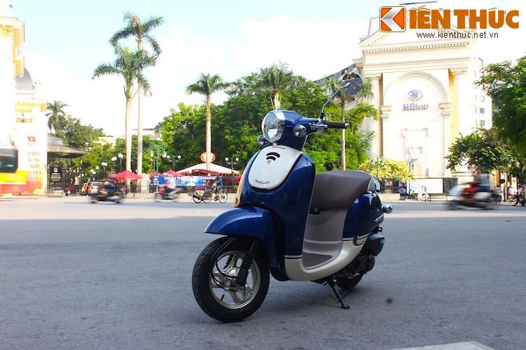 Là chiếc xe ga Honda 50cc nhỏ nhắn, đóng vai trò như một phương tiện di chuyển hàng ngày đầy thời trang cho nữ giới, đặc biệt là học sinh và sinh viên do sử dụng động cơ 50cc nên không cần bằng lái A1. Tại Việt Nam, do được nhập khẩu nguyên chiếc từ Nhật nên chiếc xe có giá lên tới khoảng 60 triệu đồng.