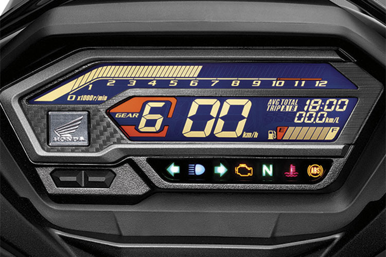 Ngoài màu sắc cũng như tem xe mới, Honda Winner X phiên bản giới hạn vẫn giữ nguyên thiết kế và trang bị từ thế hệ Honda Winner X đầu tiên. Honda Winner X sở hữu ngoại hình thể thao với thiết kế hình khố.