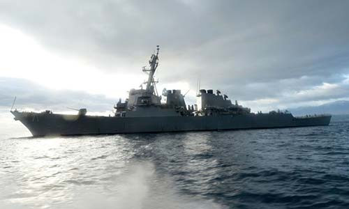 Tau chien My vao Bien Den, Nga dieu ngay tau ten lua theo sat-Hinh-2