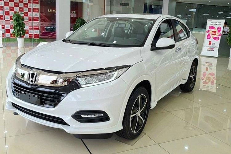 Honda Civic, HR-V va Brio tiep tuc giam 100% phi truoc ba-Hinh-2