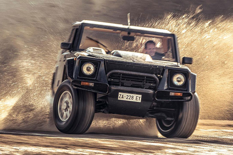 &#x1d;N&#x1d;goài ra, hãng xe Italy còn được đồn đoán sẽ sản xuất thêm một siêu sedan. Tuy nhiên, những thông tin này đều chỉ ở mức đồn đoán. Bởi Lamborghini không quá nhiề&#x1d;&#x1d;u tiềm lực để phát triển thêm một siêu xe, bên cạnh các dòng Aventador, Hurracan và Urus hiện nay.