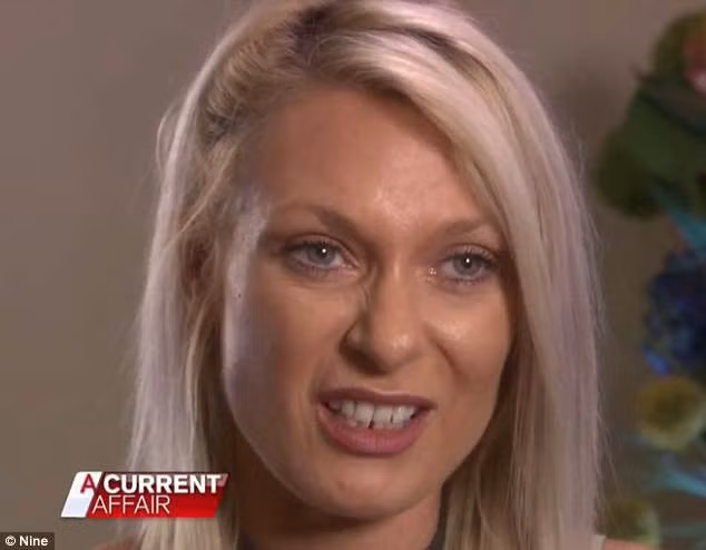 Chị Emma bị sốc sau khi biết hành động của cậu con trai.