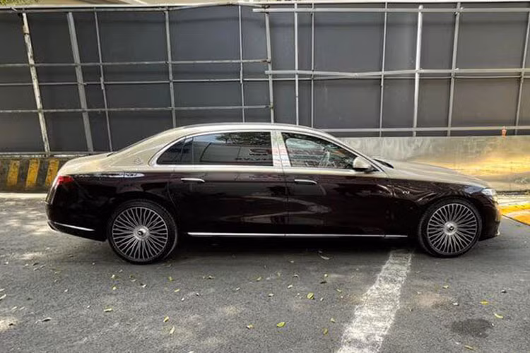 Chính vì vậy, nhiều khách đại gia muốn sở hữu mẫu xe này cũng khá lo ngại, khi với mức giá xe Mercedes-Maybach S680 chỉ 15,99 tỷ đồng liệu họ có được nhận xe ngay trong năm hay lại phải chờ đợi rồi thất vọng?