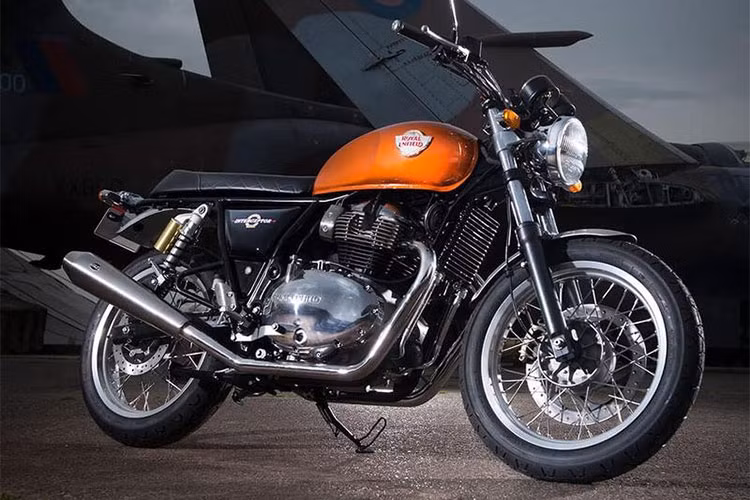 Theo tạp chí India Car News của Ấn Độ cho hay, hãng xe Royal Enfield hiện đang phát triển 4 nền tảng mô tô: J, P, Q và K. Nền tảng J sẽ gắn liền với các dòng sản phẩm như Bullet, Classic, Himalayan và Thunderbird. P là cặp đôi Continental 650 và Interceptor 650 mới.