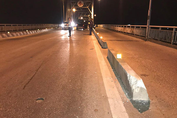 Thuc hu xe VinFast Fadil tu gay truc banh truoc o Nghe An?-Hinh-2