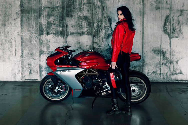 MV Agusta Superveloce 800 gần 1 tỷ đồng tại Đông Nam Á MV Agusta Superveloce 800 gan 1 ty dong tai Dong Nam A