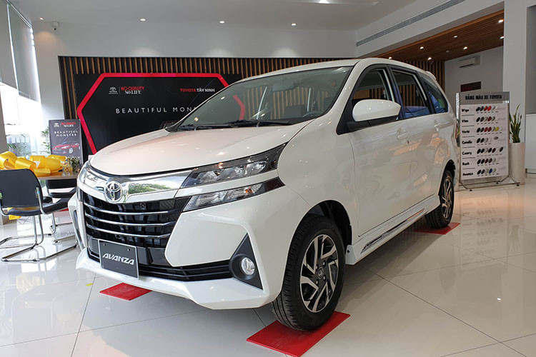 Sau 2 năm gia nhập thị trường Việt Nam, có thêm lợi thế về thương hiệu nhưng Toyota Avanza vẫn không thể cạnh tranh với Mitsubishi Xpander hay Suzuki Ertiga ở phân khúc MPV 5+2 chỗ. Doanh số tháng 11/2020 của Toyota Avanza chỉ đạt 36 xe, tỉnh tổng 11 tháng của năm 2020 đạt 309 xe bán ra tại Việt Nam.