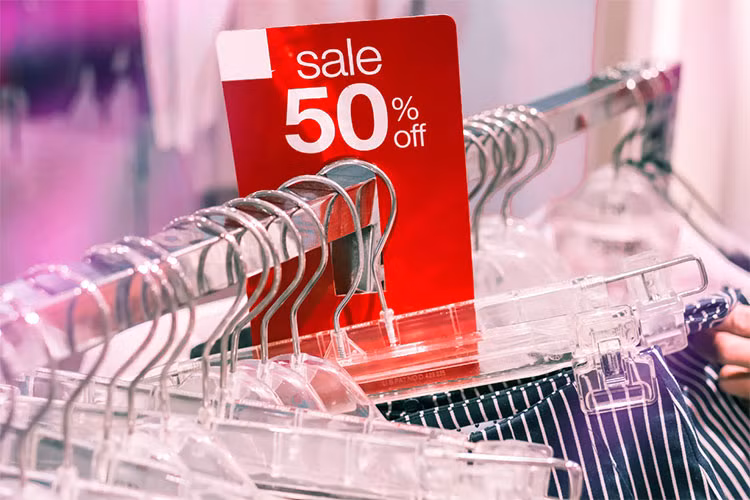 Cung gioi tre “san deal