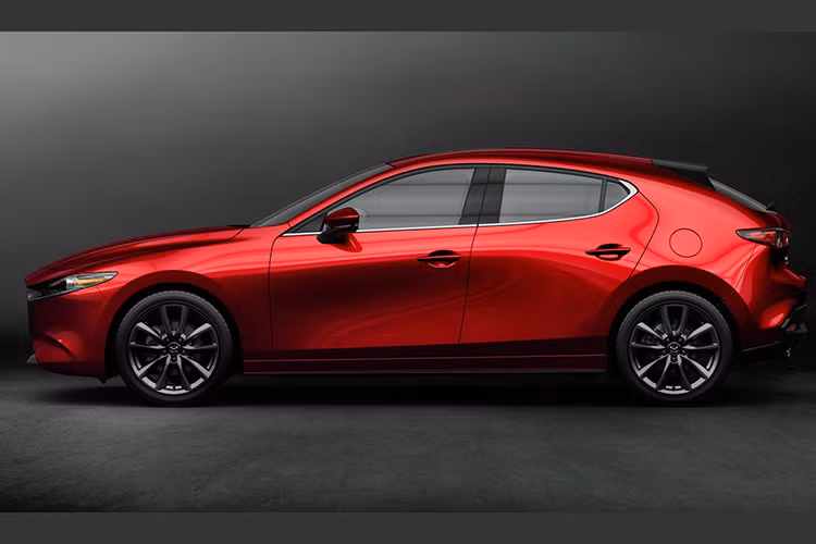 Ở khu vực Đông Nam Á, Mazda3 2019 mới đây đã được giớ thiệu tại Singapore (vẫn chưa công bố giá bán). Theo dự kiến, Mazda3 thế hệ hoàn toàn mới sẽ được giới thiệu tại thị trường Việt vào nửa cuối năm nay.