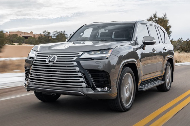 1,325 xe Toyota Land Cruiser 300 va Lexus LX600 tai Viet Nam loi hop so-Hinh-2