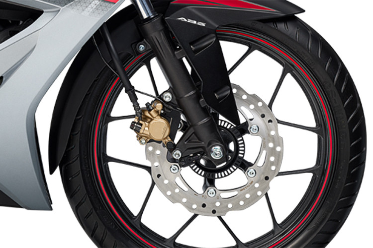 Winner X là một trong những mẫu xe đầu tiên trong phân khúc xe côn tay thể thao cỡ nhỏ tại thị trường Việt Nam được trang bị hệ thống chống bó cứng phanh ABS cho bánh trước. Hệ thống ABS bao gồm bốn bộ phận chính là cảm biến, bộ điều khiển, bơm thủy lực và các van điều chỉnh lực phanh.