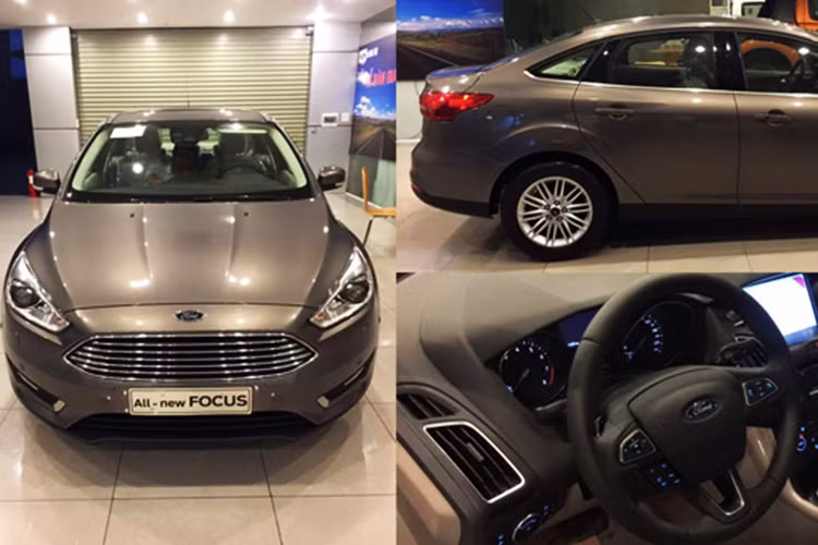 Dự kiến, Ford Focus 2016 sẽ được ra mắt khách hàng tại Việt Nam vào ngày 8/12 tới đây với 2 phiên bản hatchback và sedan cùng giá bán đề xuất từ 799 triệu đồng cho bản Focus Trend AT 1.6L (4 cửa và 5 cửa), 899 triệu đồng cho bản Focus Titanium/ Sport AT, 1.5L EcoBoost.