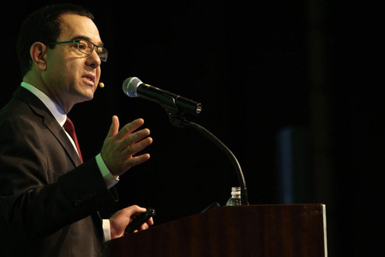 Oto dien se re nhu xe may Honda SH, chay it nhat hon 300km/sac