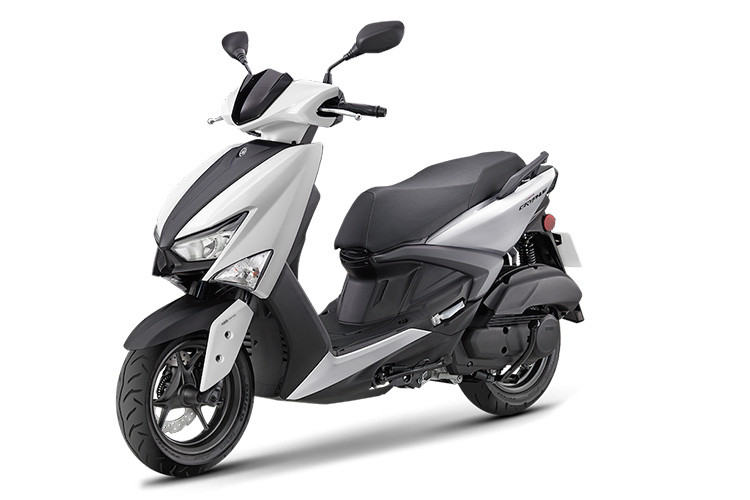 Yamaha vừa chính thức tung ra mẫu xe ga Cygnus Gryphus 2021 cho thị trường Đài Loan. Ngoài thiết kế ngoại hình thế thao, điểm nhấn đáng chú ý trên mẫu Yamaha Cygnus Gryphus 2021 mới chính là khối động cơ Blue Core tích hợp hệ thống van biến thiên VVA hoàn toàn mới.