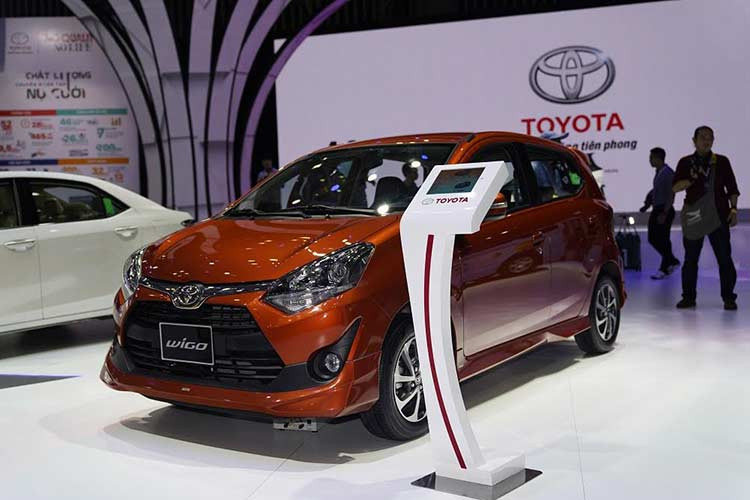 Phát biểu trong khuôn khổ buổi họp báo ngắn tại gian trưng bày Toyota, ông Toru Kinoshita, TGĐ TMV cho biết: “Năm nay, chiến dịch ‘No Quality. No Life - Chất lượng làm nên tất cả’ lần đầu tiên được giới thiệu tại Triển lãm Ô tô Việt Nam 2018 với sự đồng hành của Đại sứ thương hiệu Suboi nhằm nâng tầm chất lượng ở mọi lĩnh vực lên một tầm cao mới, mang lại Nụ cười và Lòng tin của khách hàng".