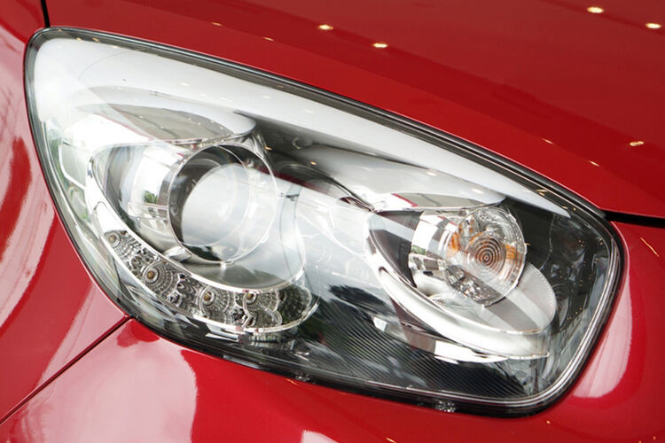 Sự "mạnh tay" của các đại lý giúp Kia Morning MT số sàn hiện đang trở thành mẫu xe ôtô cỡ A chính hãng có giá thấp nhất ở thời điểm hiện tại.