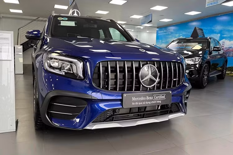 Mercedes-Benz Viet Nam giam gia xe sang den 130 trieu 