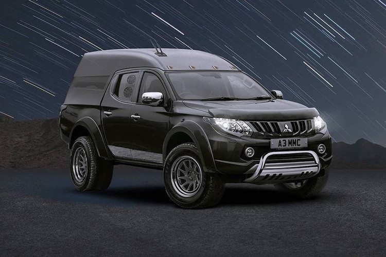 Được trưng bày tại sự kiện Mitsubishi Motors Badminton Horse Trials 2019 ở Anh, L200 eSports Concept đã thu hút được sự quan tâm của cả giới game thủ và những người yêu xe. Tuy nhiên, chiếc xe này sẽ không được Mitsubishi đưa vào sản xuất thương mại do quá độc đáo và chỉ phục vụ được một nhóm khách hàng rất nhỏ.