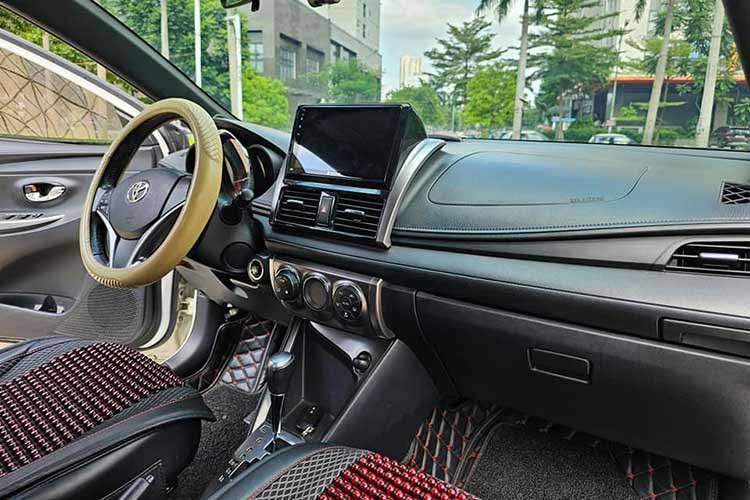 Toyota đã xây dựng uy tín thương hiệu thành công tại Việt Nam, không chỉ ở thị trường xe mới mà còn phủ rộng danh tiếng ở thị trường xe cũ. Những mẫu xe Toyota đã qua sử dụng được khách mua chào đón mạnh mẽ, thanh khoản tốt và có vị thế vượt trội trong các cuộc so sánh với đối thủ đồng hương hay các mẫu xe nhiều tiện nghi của Hàn Quốc.