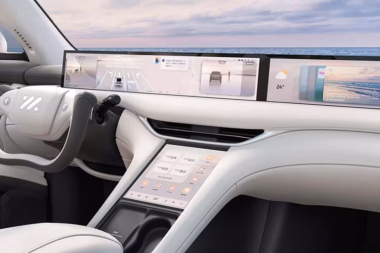 Phiên bản cấp thấp có một động cơ duy nhất công suất 314 mã lực và 450 Nm, thích hợp để tăng tốc 0-100 km/h trong 5,9 giây. Nó có nền tảng 500V và nguồn điện đến từ bộ pin NMC ternary 71 kWh do CATL cung cấp, cung cấp phạm vi CLTC 560 km. Giá là 214.900 nhân dân tệ (30.300 USD).